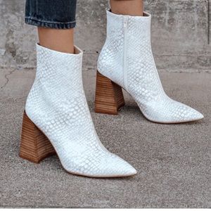steve madden white boots
